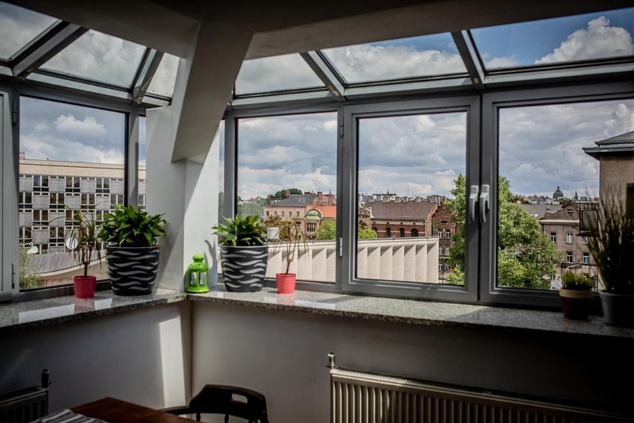 - Dunin Wasowicza Apartment